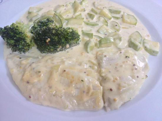 Dovlecei cu sos de smantana