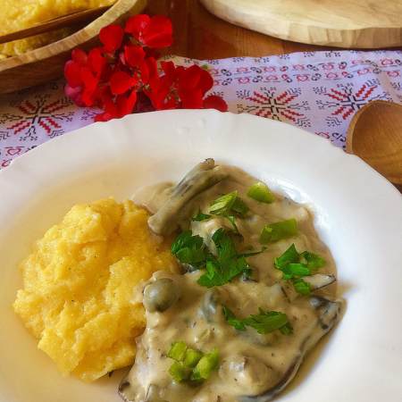 Ciulama de ciuperci - Reteta Mea